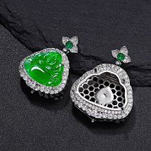 純銀鑲嵌小吊墜，長度15.7mm，寬度7.6mm，元，編號1 歷史價格詳細信息