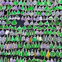 天然翡翠a冰佛公葫蘆小雕件走 和田玉 玉石 收藏 -909 歷史價格詳細信息