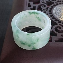 天然A貨翡翠戒指緬甸老坑飄花玉戒指精工戒指男女款玉指環21.7MM 歷史價格詳細信息
