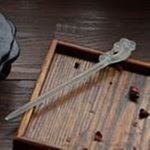 1兩玉犀堂桐油頂煙自制牛皮膠墨精品，萬壽無疆，重29.4克，尺寸：9.72.31厘米，包裝：木盒，帶墨票，工-6648 歷史價格詳細信息