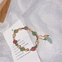 現貨 快速發貨韓版秋冬網紅復古鴨舌帽女時尚百搭顯臉小可扎馬尾保暖馬術帽 歷史價格詳細信息