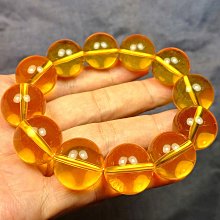一條全紫色碧璽單圈手鍊:9.9-11.2mm。難得珍貴煙紫色，如夢如幻，18k金花仙子款，絕無僅有，晶體通透.重:30.5g 歷史價格詳細信息