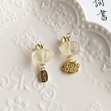 [ 海中天 ]~"豬事如意"A貨緬甸玉花+黃玉小豬吊飾A10~ 低價出清.無底價 歷史價格詳細信息