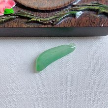 0930冰種陽綠掌上明珠觀音手～天然老坑A貨翡翠～啟京翡翠 歷史價格詳細信息