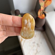 天然緬甸A貨翡翠雕工精致梅花鳥牌吊墜現貨 毛貨 歷史價格詳細信息