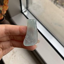 冰潤翡翠隨形玉墜冰潤起膠室外自然光拍攝18k金鑲嵌扣子整體 翡翠 飾品 收藏【二手】【微淵古董】-4271 歷史價格詳細信息