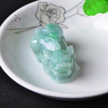 翡翠貔貅吊墜 老坑冰種三彩玉石貔貅玉墜緬甸A貨翡翠招財貔貅掛件 歷史價格詳細信息