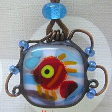 Fused Art Glass Cross Suncatcher 10&quot; Wall Hanging Blue Gray Artist Signed 2015 歷史價格詳細信息