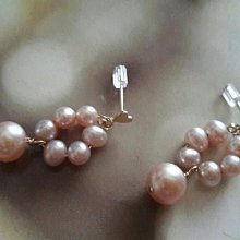 幸福窩~美國14K注金耳環～使用美國14K注金配件及天然珍珠~僅此件~不復刻不修改喔! 價格比較,價格查詢,歷史價格詳細信息