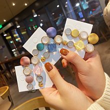 韓國飾品網紅2022新款髮飾黑色毛絨髮夾趙露思鴕毛毛抓夾 歷史價格詳細信息