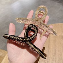 「由畫而生」時尚泫雅風高級感個性不規則珍珠花朵項鏈頸鏈韓國鎖骨鏈女 歷史價格詳細信息