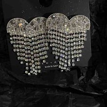 韓國時尚款 氣質美型垂墜時尚大容量方包 大方包 斜背包 2色  kr214【UOU精品】 歷史價格詳細信息