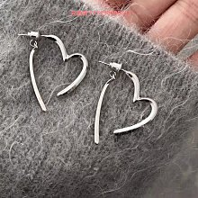 耳釘s925銀針愛心耳釘女氣質簡約高級感心形耳環年新款潮小巧耳飾 歷史價格詳細信息