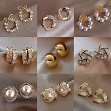 耳環2023年新款潮爆款高級感足銀養洞耳999純銀花鑲鑽耳釘耳飾女 歷史價格詳細信息