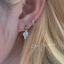 韓國字母開心小圖中筒襪-白底 歷史價格詳細信息