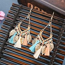 風情百態-木雕根雕收藏與鑒賞 金帛 著 2014-1 新世界出版社 歷史價格詳細信息