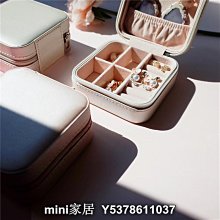 mini家居 太空宇航員兒童房燈臥室燈吸頂燈時尚LED現代簡約創意男孩房間燈qx 歷史價格詳細信息