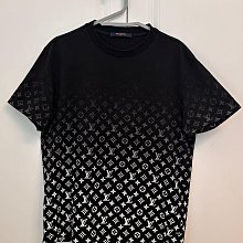 LOUIS VUITTON 路易威登 黑 素面 短袖 #XXL 上衣 服飾 精品服飾  時尚百搭 配件 單品 LV 歷史價格詳細信息