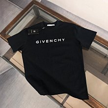 GIVENCHY T恤 上 衣 男女同款，引領時尚短袖T恤，純棉貼膚舒適，耐看又好穿，簡約可愛logo設計，工藝一絲不苟，必備單品 歷史價格詳細信息