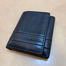 FOSSIL  男款真皮短夾皮帶禮盒組 歷史價格詳細信息