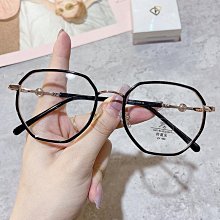 小型書架 圓角簡易書桌上兒童360度旋轉小型書架桌面學生置物架書柜繪本架簡易#促銷 #現貨 歷史價格詳細信息