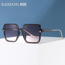 2022新款! 歐美 GUESS 女款 經典 時尚 簡約 潮流 四款色 編織包 相機包 小方包 斜背包 肩背包 (06) 歷史價格詳細信息