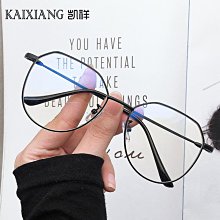 現貨 小紅書同款生日快樂投影燈錶白迷妳投影儀女孩兒童派對蛋糕裝飾 歷史價格詳細信息