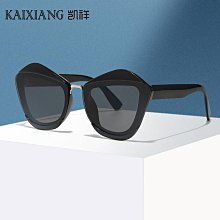 現貨 跨境熱銷戶外騎行運動水袋背包 包旅游跑步輕松透氣雙肩包簡約 歷史價格詳細信息