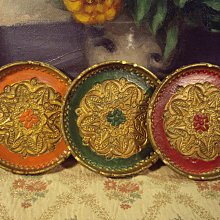 歐洲古物時尚雜貨  紐西蘭 粉色花卉杯墊 圓形木墊 手工藝品 擺飾品 古董收藏 歷史價格詳細信息