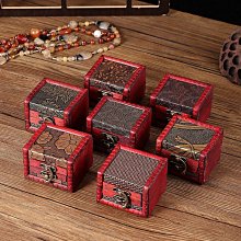 戒指在逃公主城堡鉆戒女純銀鍍18K金莫桑石戒指求婚結婚戒手捧花對戒 歷史價格詳細信息