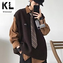 日系針織衫 無袖毛衣背心 男生學院風V領針織衫 冬季疊穿內搭打底衫 毛衣男 刺繡無袖背心外套 坎肩 百搭背心 歷史價格詳細信息