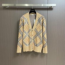 Burberry 毛衣 針織毛衣 綠 大電繡 極稀有 蘇格蘭製 老品 復古 古著 Vintage 歷史價格詳細信息