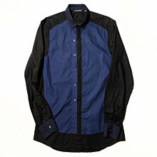 NEIL BARRETT 褐綠色V領英文字T恤     原價   14200      特價 6900 歷史價格詳細信息