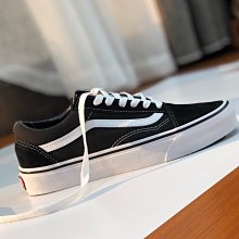 色【款】萬斯 Vans Vault Knu Skool VR3 DR 男款 女款 運動款 休閒款 情侶款 歷史價格詳細信息