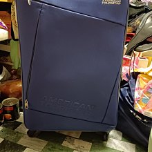 美國旅行者行李箱 奇奇蒂蒂行李箱 史努比行李箱 咖波行李箱 米奇行李箱 維尼行李箱 kitty行李箱 20吋登機箱 歷史價格詳細信息