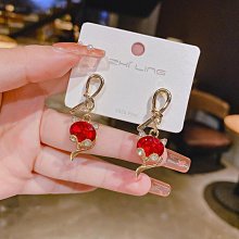 【免運】925銀針紅色水晶高級感耳環女網紅ins個性時尚百搭新品狐貍耳飾品 價格比較,價格查詢,歷史價格詳細信息