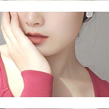 925銀針法式簡約冷淡風一字珍珠小耳針高級感耳環日常通勤氣質女 歷史價格詳細信息