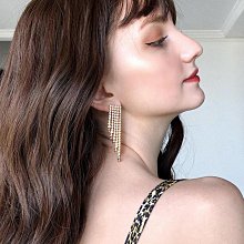 【書亞】氣質小眾設計鑲鑽小狐貍淺灰色鋯石日常百搭日常耳環無耳洞耳夾 歷史價格詳細信息