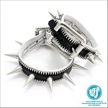 【野點子 Wild Idea】個性鉚釘造型手機吊飾-手機繩.手機鍊.龐克.搖滾.鉚釘.皮製品!! 歷史價格詳細信息