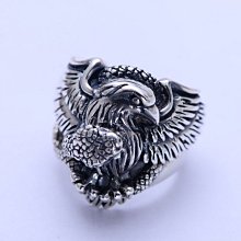 [預購商品]S925純銀復古風泰銀鑲銅天眼小盾牌男女時尚流行吊牌~ 不含鍊 歷史價格詳細信息