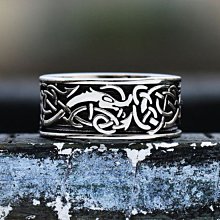 《 QBOX 》FASHION 飾品【RBR8-296】精緻個性鏈條環鎖扣鈦鋼戒指/戒環(三色) 歷史價格詳細信息