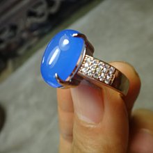 《藍晶寶石玉石特賣》→〈戒指系列〉→天然清透綠東菱玉髓大頭戒指→W1397-1 歷史價格詳細信息