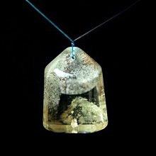 ※精品水晶※》稀有的紅幽綠簾石共生水晶簇 R160603 專售 鈦晶 碧璽 天珠 舒俱徠 晶球 晶柱 紫晶洞 聚寶盆 歷史價格詳細信息