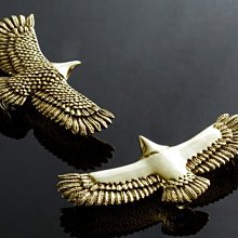 【創銀坊】印第安 老鷹 黃銅 銅 墜子 羽毛 翅膀 手工 設計 皮繩 民族風 印地安 克羅心 琉璃 項鍊(P-1604) 歷史價格詳細信息