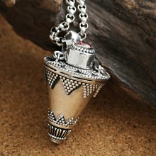 [預購商品]S925復古風格泰銀圓拍祥雲十字架金剛杵男女吊墜~ (不含鍊) 歷史價格詳細信息