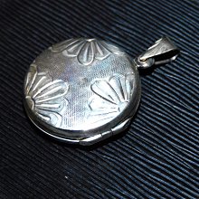 早期藏傳純銅神尊-鎏金藥師佛#05（西藏/密宗/藏傳/正宗/古董/收藏/銅爐/香爐/銅器/擺飾/珍藏/明朝/清朝/藝品/神像/佛像） 歷史價格詳細信息