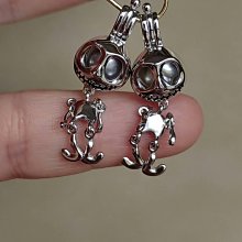 骷髏項鏈，牌子名字忘記了，買來年頭長了，男女都可以帶，全新的17749 歷史價格詳細信息