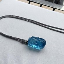 天然海藍寶吊墜，雕刻知了 晶體乾淨，顏色超美 自然光拍圖，實物更美，規格約38/18/12mm 此物屬高檔貨 售出不退換 歷史價格詳細信息