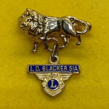 台北官星制作：憲兵軍官線繞式四格五排勲表（庫存現貨/隨時可能售出如缺貨會主動通知） 歷史價格詳細信息