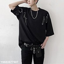【熱賣精選】夏季暗黑系ins個性金屬鏈條別針裝飾設計款網紅短袖t恤男發型師潮 歷史價格詳細信息